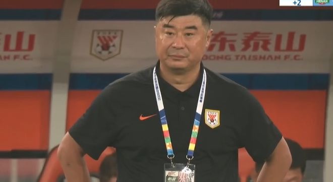 中国男篮再胜喀麦隆 三战全胜结束四国赛征程
