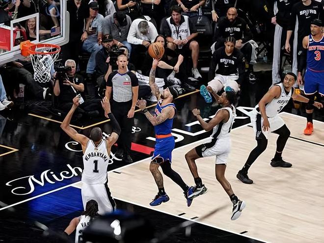 NBA开赛首日重演西决!数据支持马刺再胜雷霆