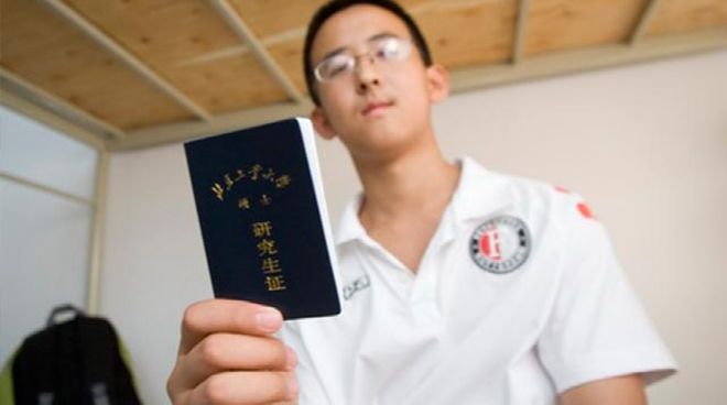 难怪都说碰到行为举止怪异的人要远离!看了网友分享,我总算明白了