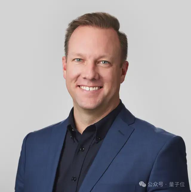 李沂泽年龄虚假门时间线：热身赛超神引网友质疑 篮协总局介入调查