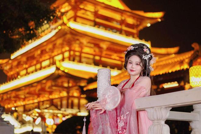 迪马特奥:如果切尔西中场有人离队,希望可以买托纳利