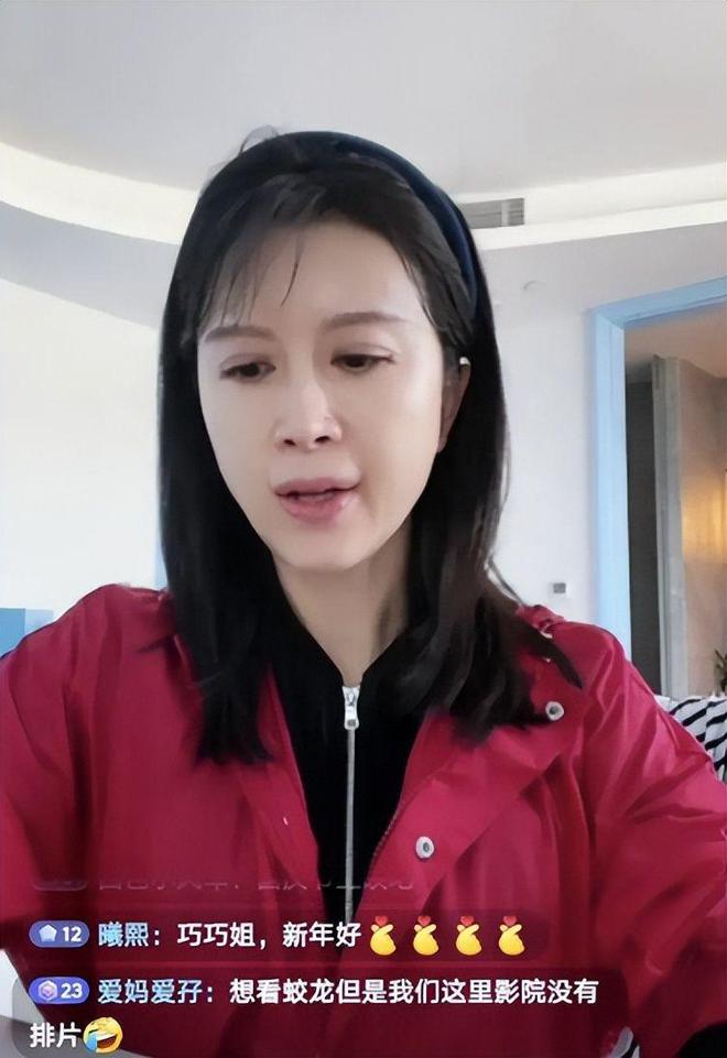 染红后微笑离场!前国脚怒批韦世豪:不顾集体利益 惯犯 永远改不了