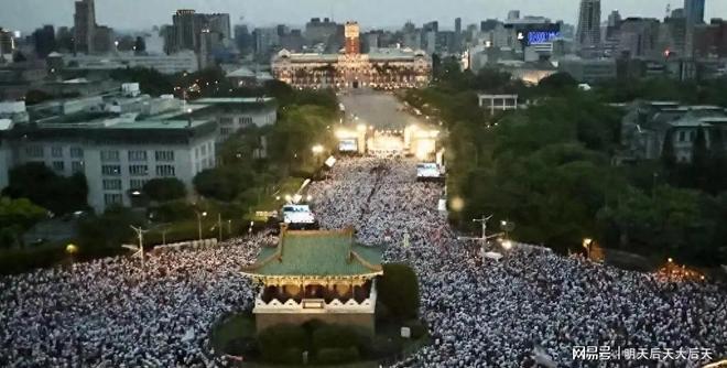全层级领先，北京男冰成年、青少年赛场双线夺冠
