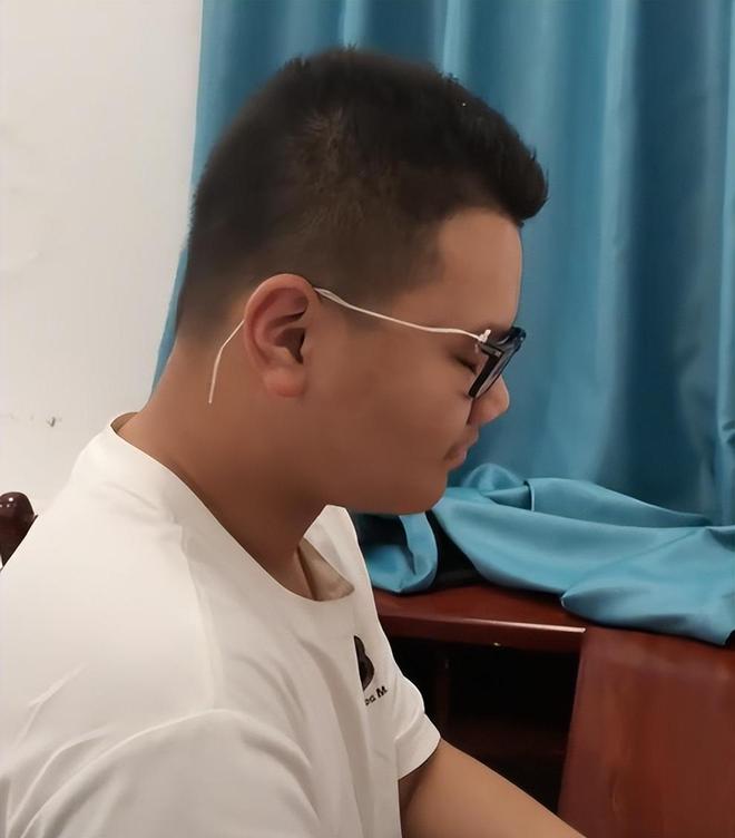周润发徐小凤罕同框李锦记家族豪宅！奢华私宅内景百件古董藏品首曝光
